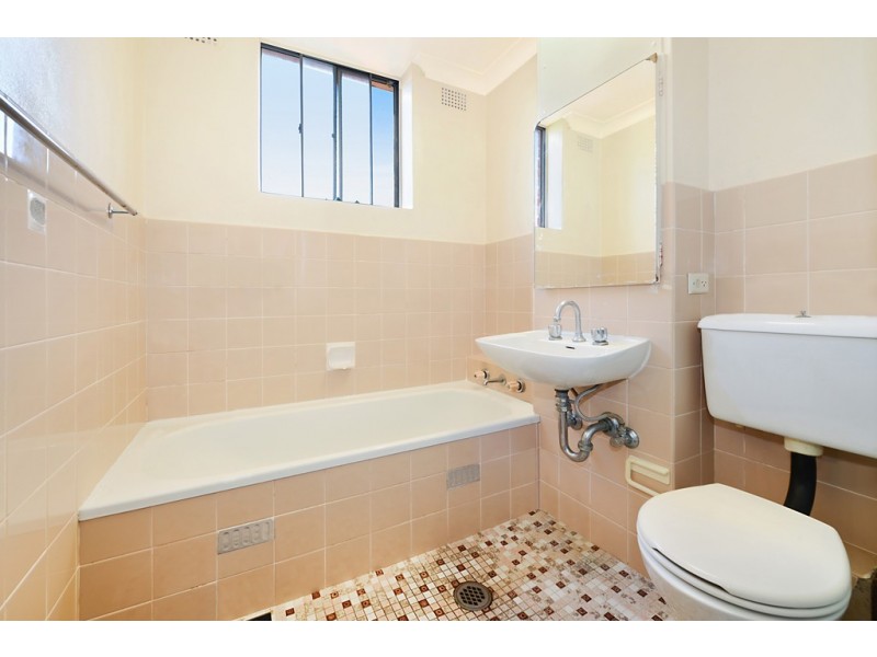 12/68 Mascot Drive, Eastlakes NSW 2018