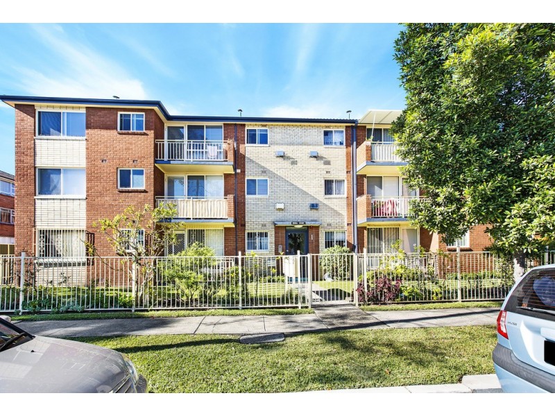 6/1 Mascot Drive, Eastlakes NSW 2018