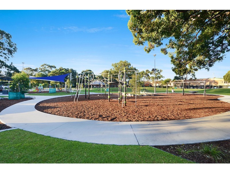 27 Harry Street, Eastlakes NSW 2018