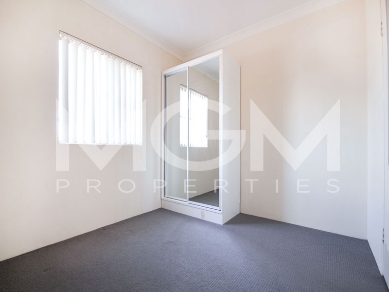 2/27 Garden Street, Eastlakes NSW 2018