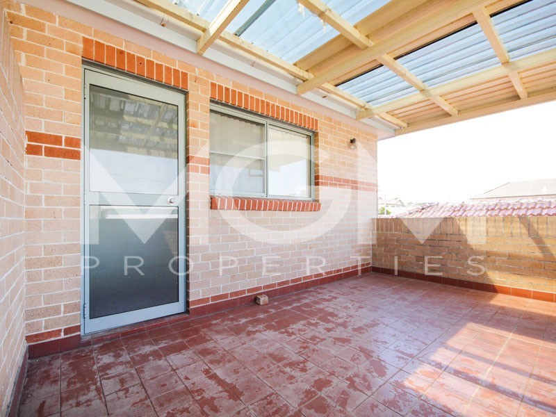 2/27 Garden Street, Eastlakes NSW 2018