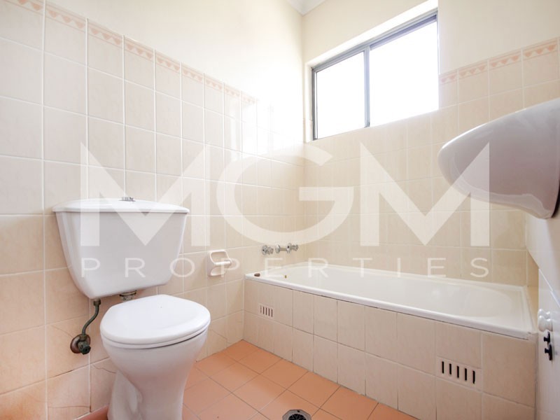 2/27 Garden Street, Eastlakes NSW 2018