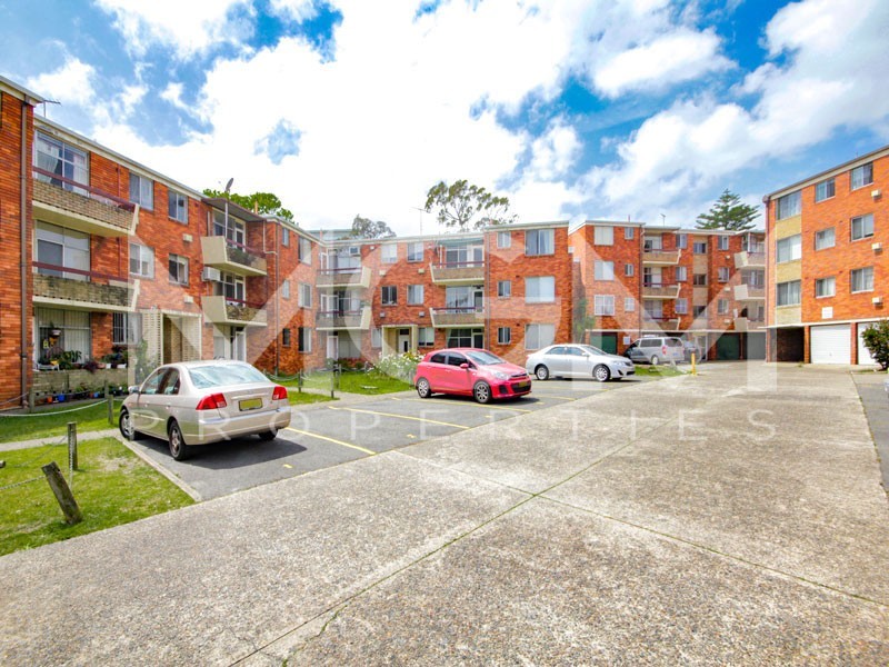 9/68 Mascot Drive, Eastlakes NSW 2018