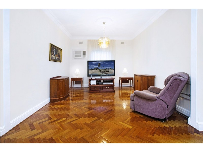 5 Lismore Street, Eastlakes NSW 2018