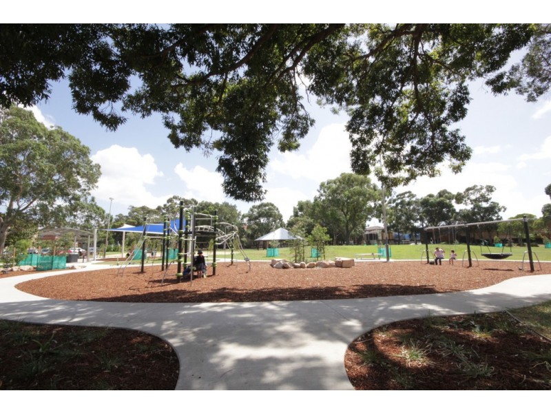 5 Lismore Street, Eastlakes NSW 2018