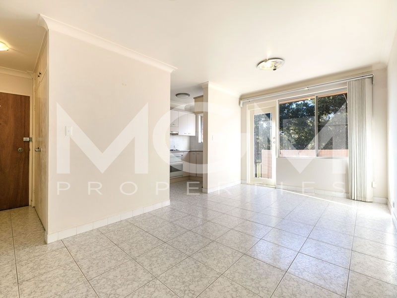 9/18 Barber Avenue, Eastlakes NSW 2018