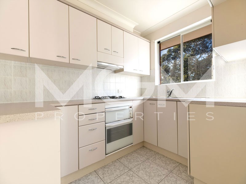 9/18 Barber Avenue, Eastlakes NSW 2018