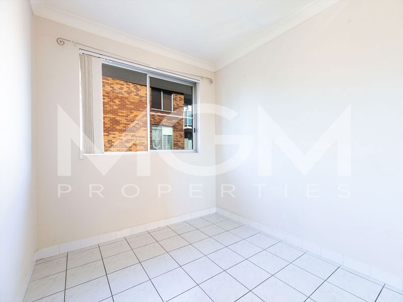 9/18 Barber Avenue, Eastlakes NSW 2018