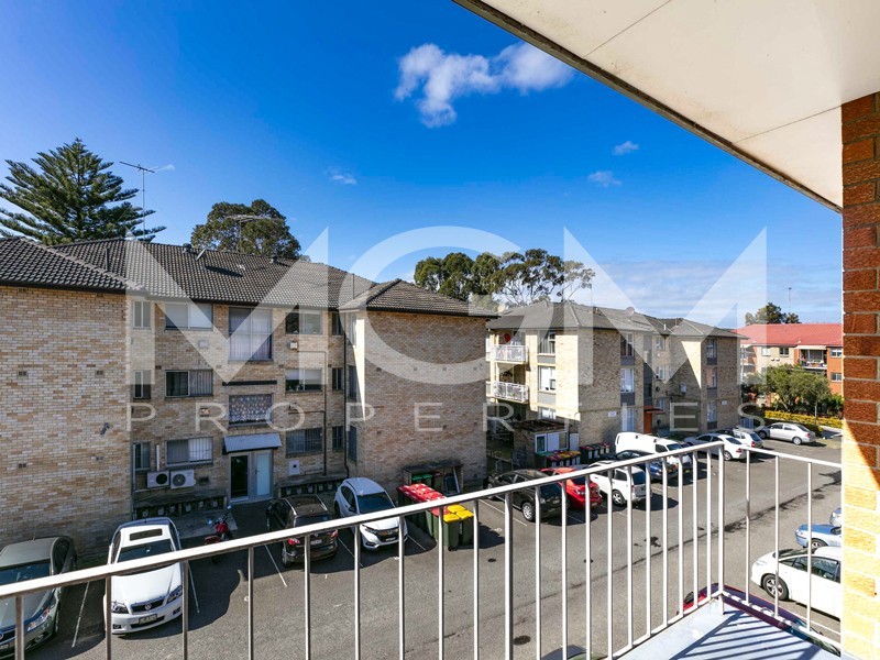 11/4 Hearne Close, Eastlakes NSW 2018