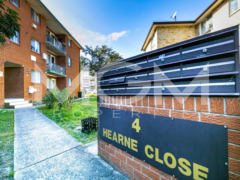 11/4 Hearne Close, Eastlakes NSW 2018