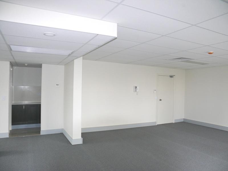 163 – 171 Hawkesbury Road, Westmead NSW 2145