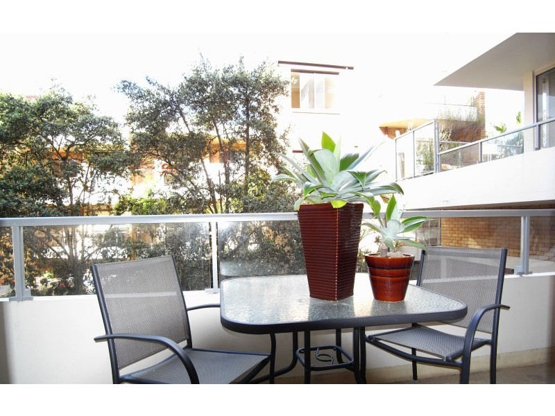 10/4 Francis St, Bondi Beach NSW 2026