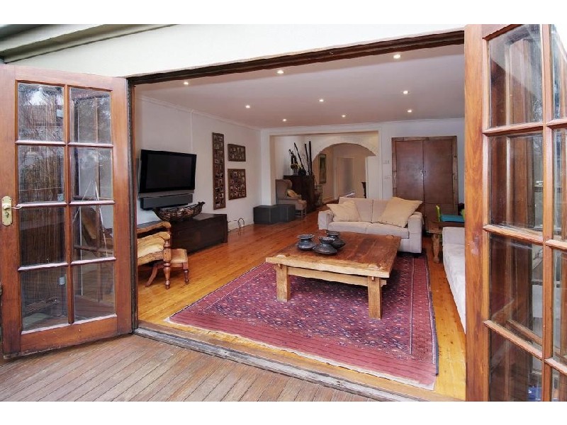 Hastings Pde., North Bondi NSW 2026