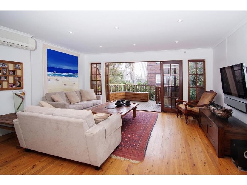 Hastings Pde., North Bondi NSW 2026