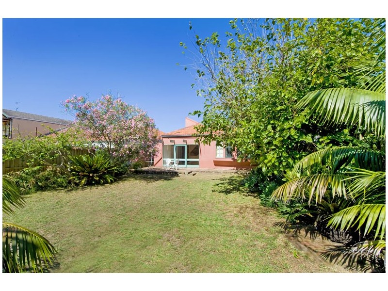 76 Hastings Pde, North Bondi NSW 2026