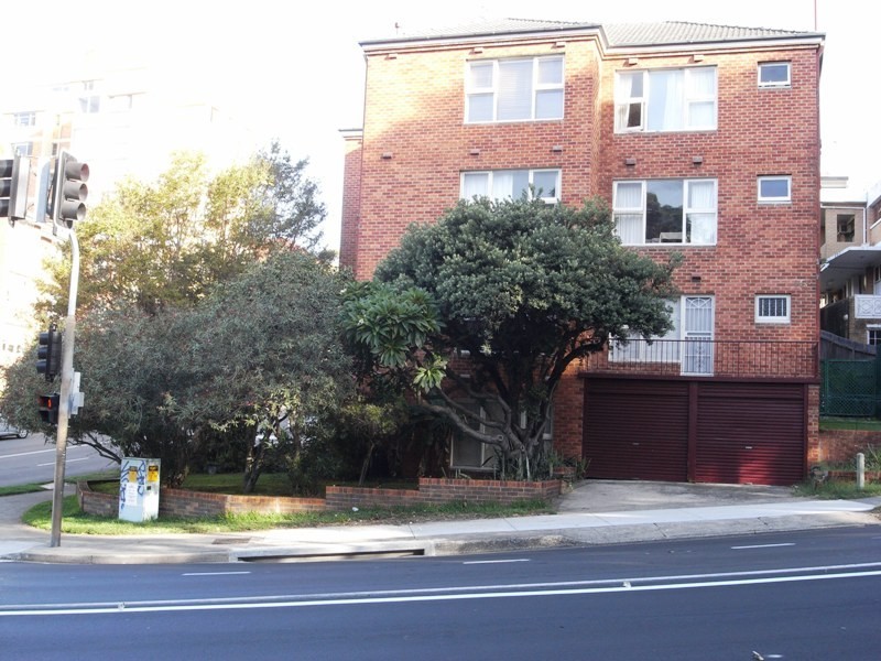 unit 10 / 243A Old South Head Road,, Bondi NSW 2026
