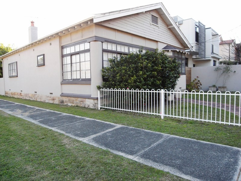 26 Murriverie Road, North Bondi NSW 2026