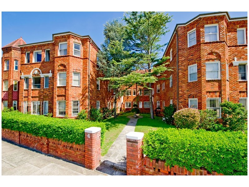 10/4  Iluka Street, Rose Bay NSW 2029