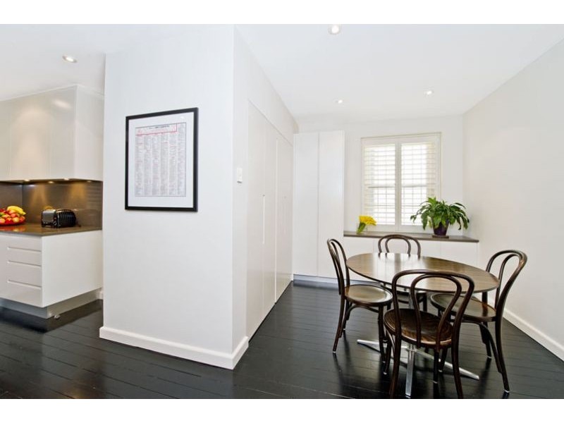 1/3 Eastbourne Rd, Darling Point NSW 2027