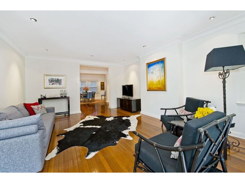 1 / 3 Eastbourne Rd, Darling Point NSW 2027