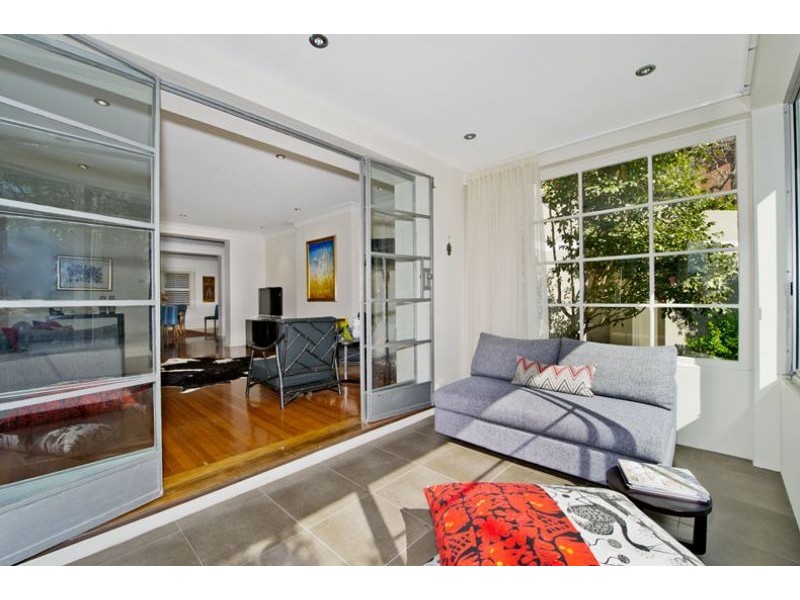 1 / 3 Eastbourne Rd, Darling Point NSW 2027