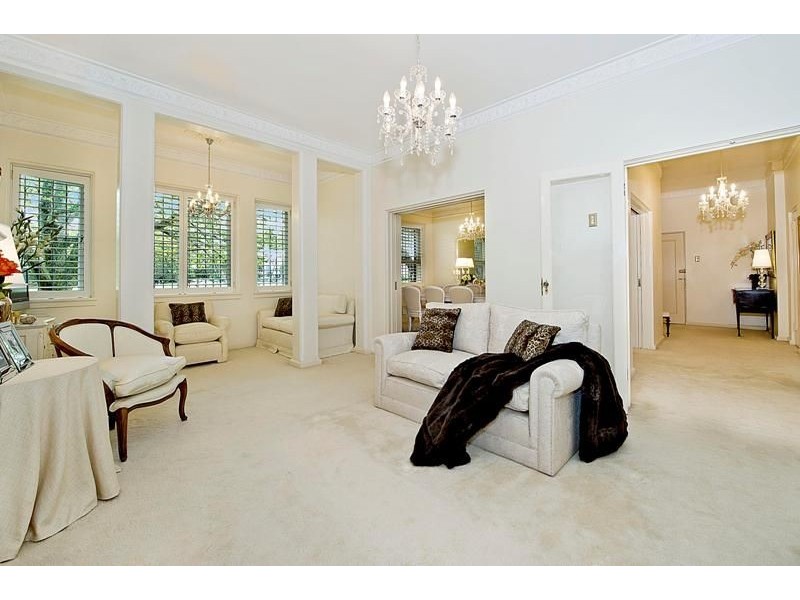 2 at 4 Iluka St, Rose Bay NSW 2029