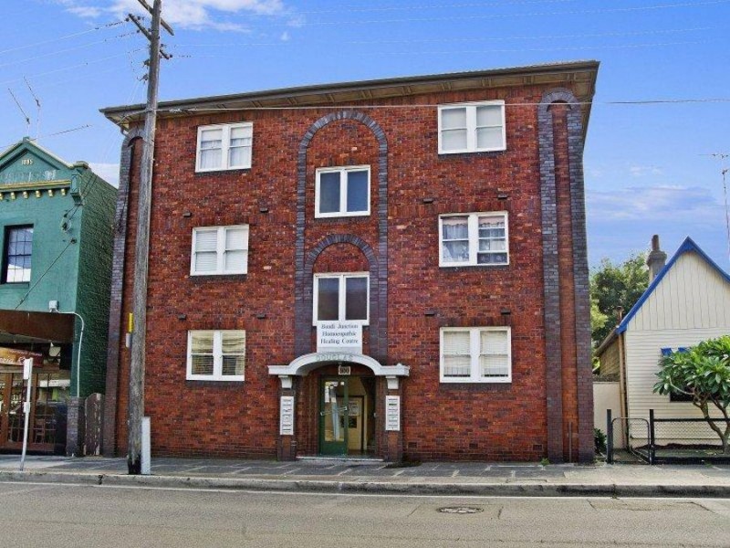 2/100 Bronte Road, Bondi Junction NSW 2022