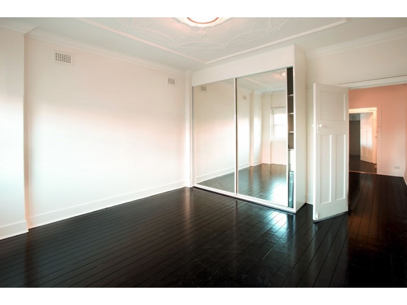 10/6 Hughes Street, Potts Point NSW 2011