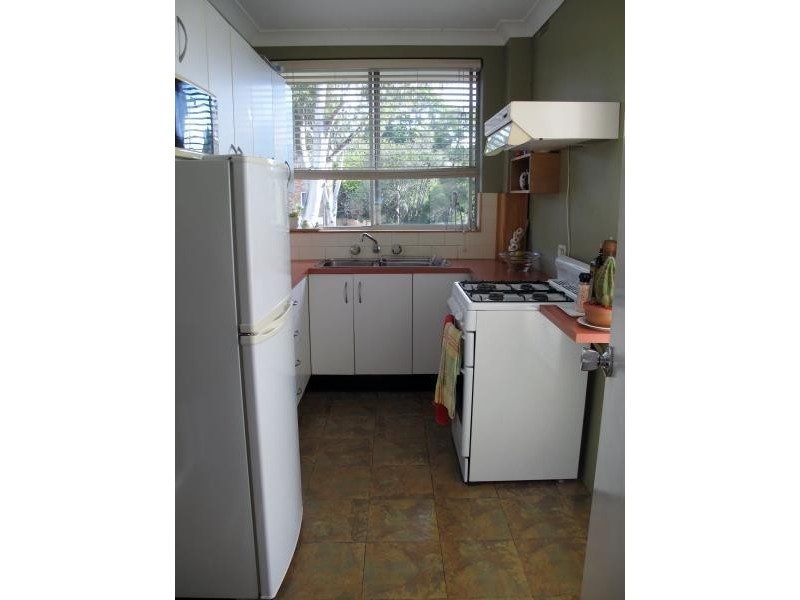 2/83 Burns Bay Road, Lane Cove NSW 2066