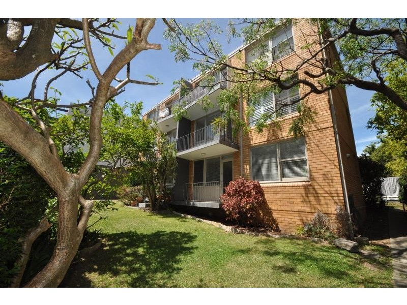 2/165 Avenue Road, Mosman NSW 2088