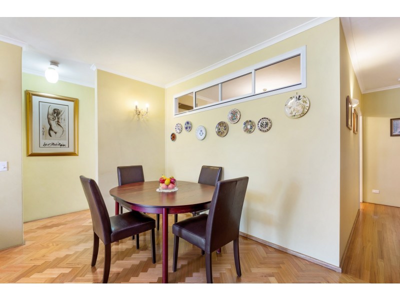 15/299 Burns Bay Road, Lane Cove NSW 2066