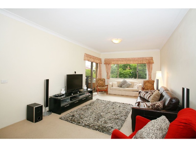 2/35 Parkes Road, Artarmon NSW 2064