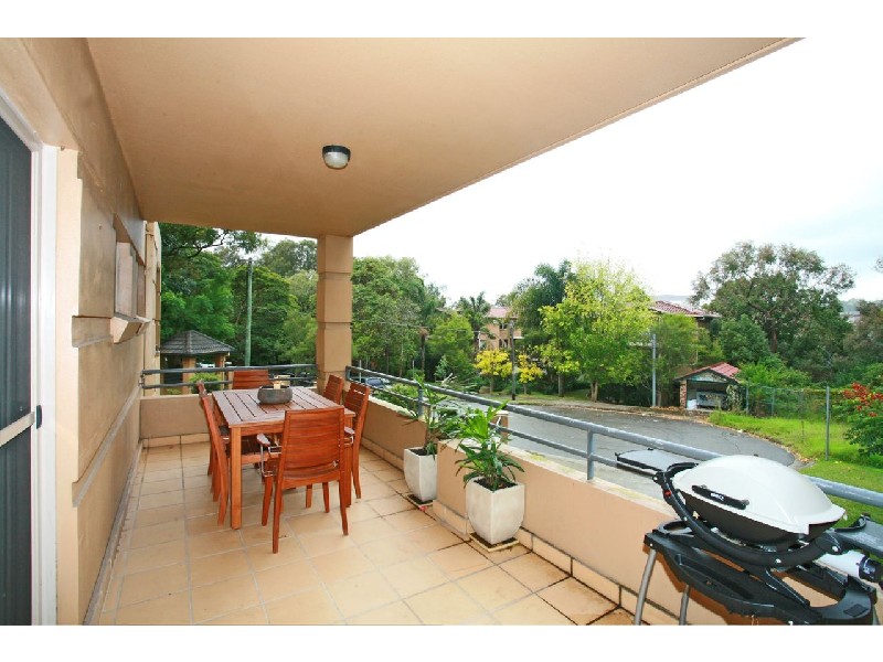 2/35 Parkes Road, Artarmon NSW 2064