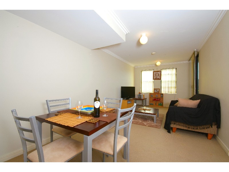 49/236 Pacific Hwy, Crows Nest NSW 2065