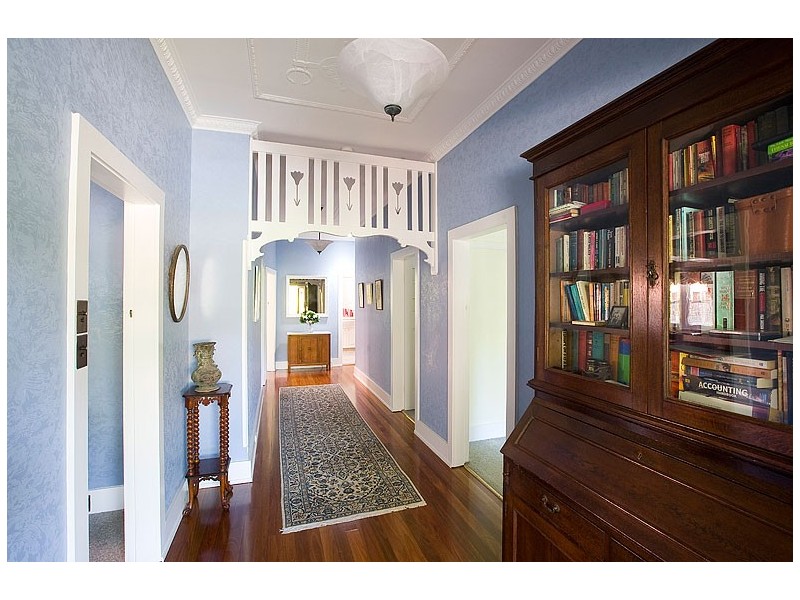 21 Cameron Ave, Artarmon NSW 2064