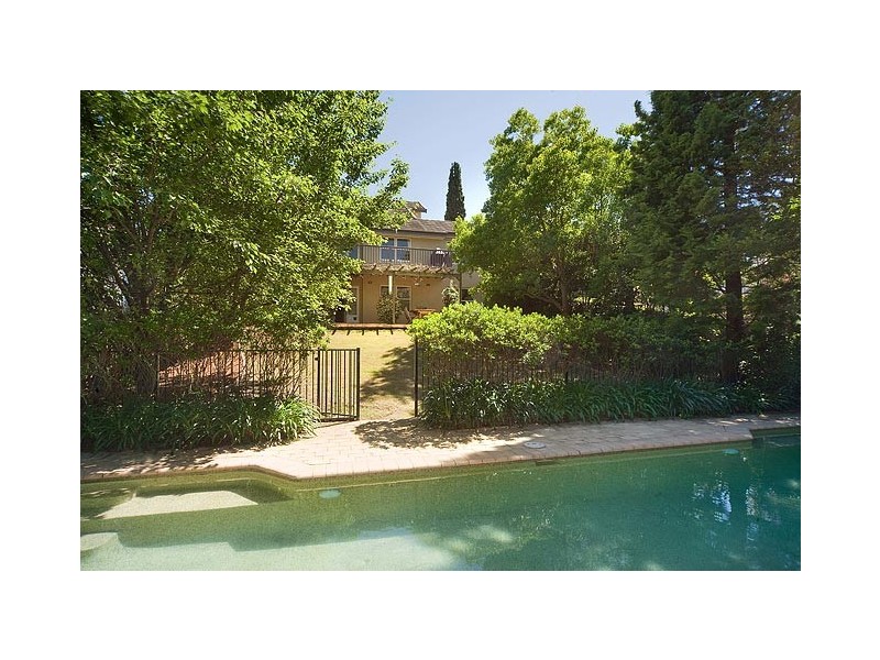 26 Lucknow Street, Willoughby NSW 2068