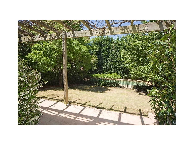 26 Lucknow Street, Willoughby NSW 2068