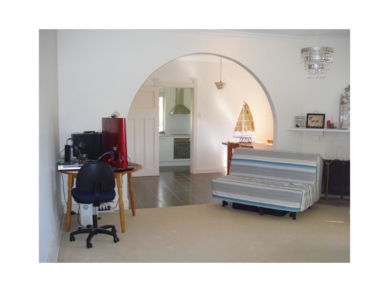 2/4 Crowthers Avenue, Greenwich NSW 2065