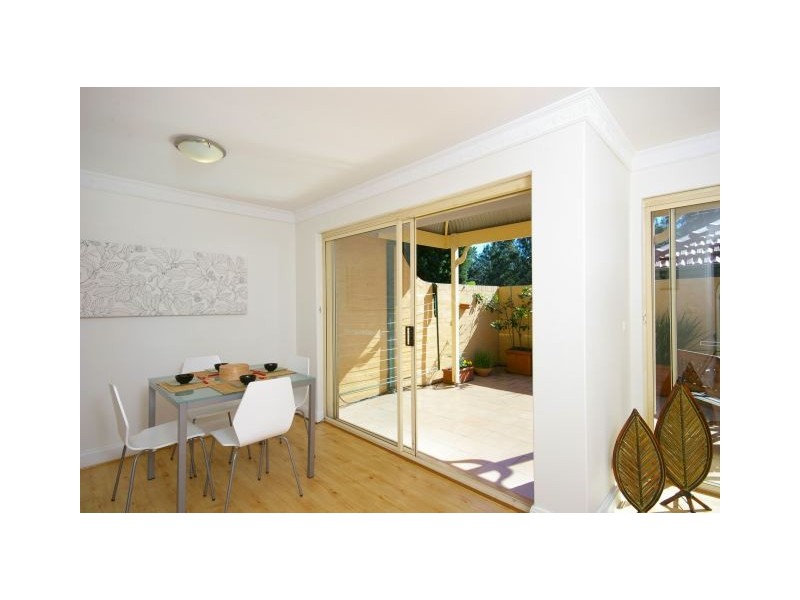 18B Brook Street, Crows Nest NSW 2065