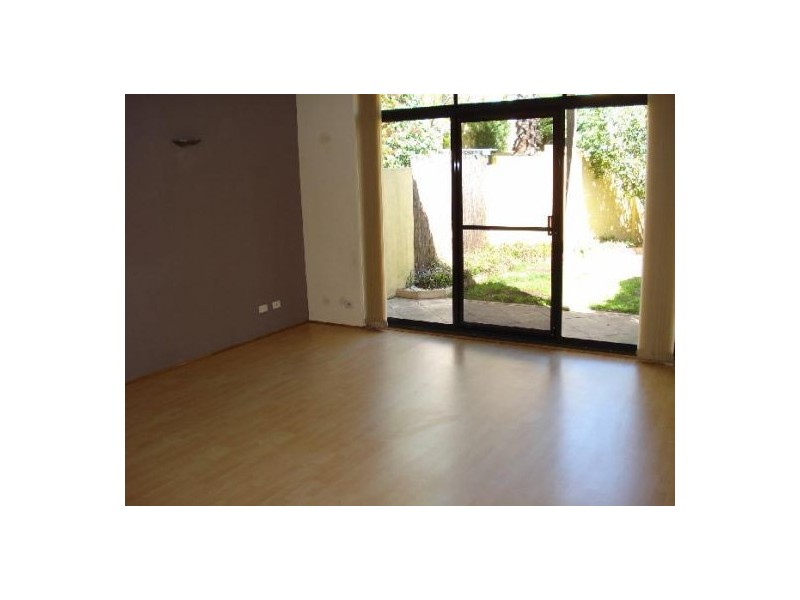 1/11B Huntington Street, Crows Nest NSW 2065