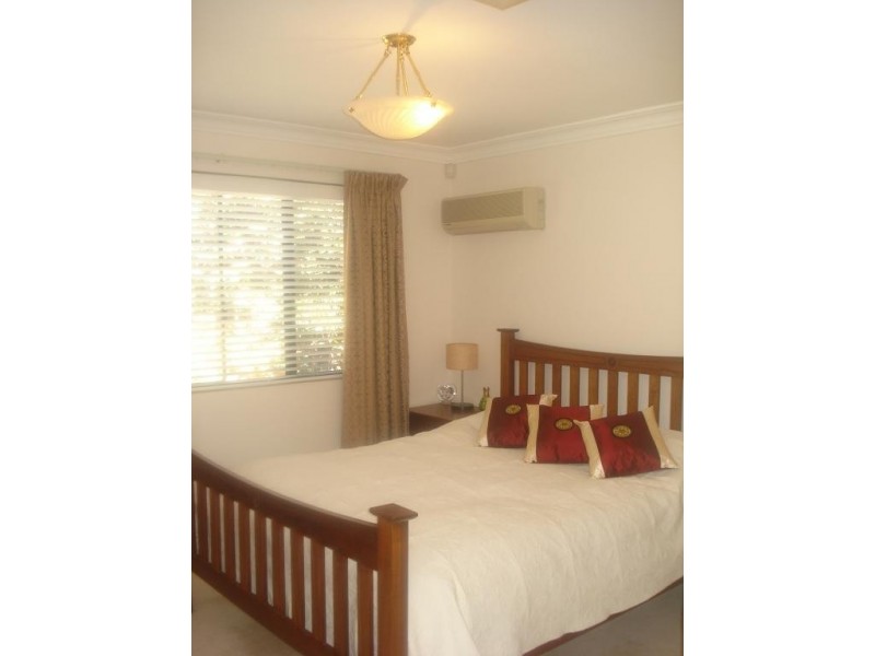 15 Carlyle Lane, Wollstonecraft NSW 2065