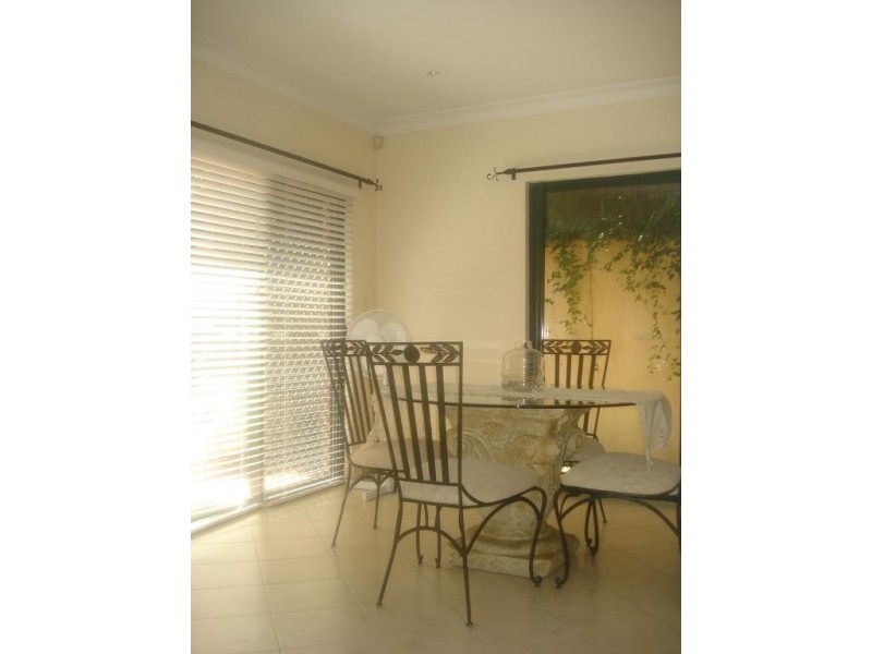 15 Carlyle Lane, Wollstonecraft NSW 2065