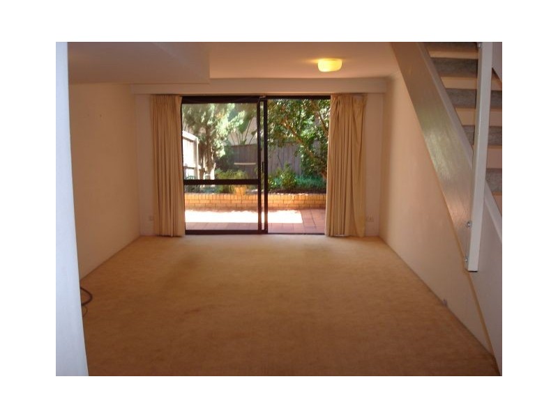 11/18 Boronia Street, Wollstonecraft NSW 2065