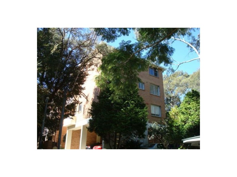 8/19  Priory Road, Waverton NSW 2060