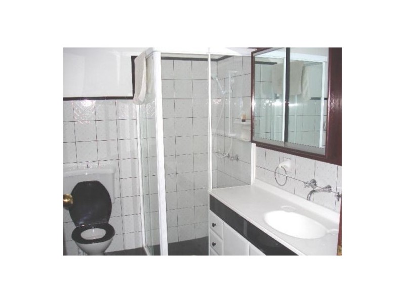 7 Newton Parade, Forestville NSW 2087