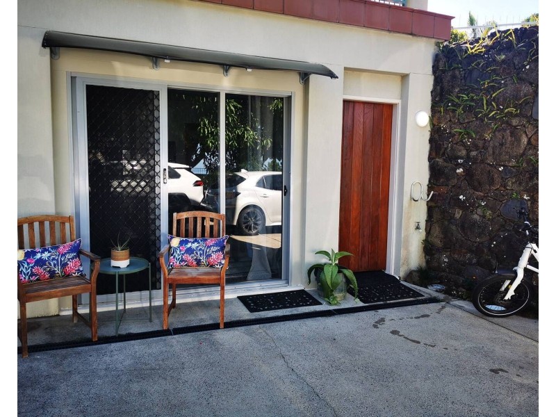 9 Hoop Pine Lane, Suffolk Park NSW 2481