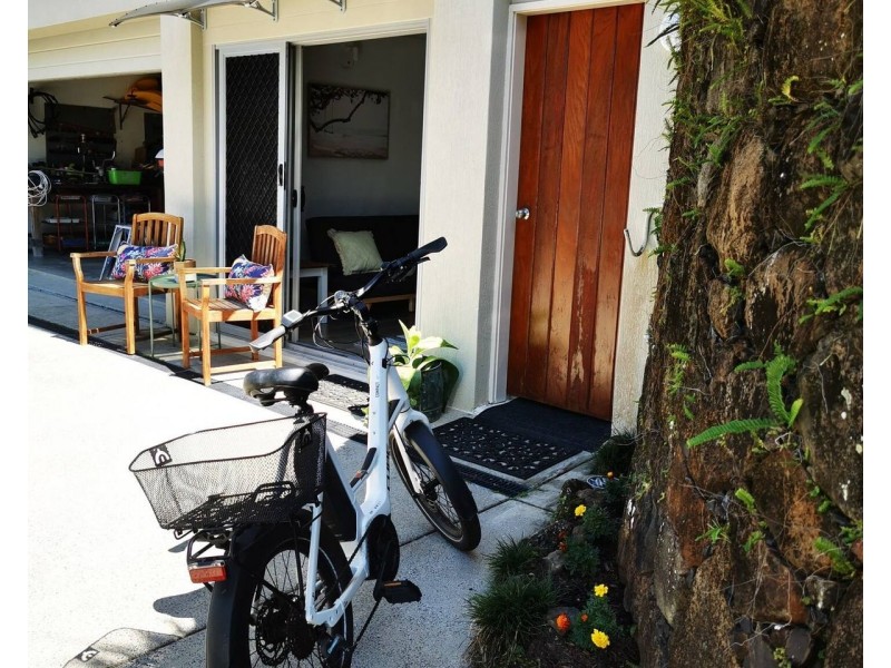 9 Hoop Pine Lane, Suffolk Park NSW 2481