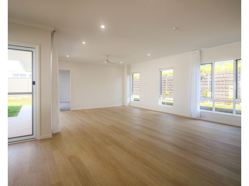 14 Diversity Avenue, Cumbalum NSW 2478