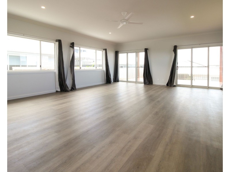 13 DIVERSITY AVENUE, Cumbalum NSW 2478