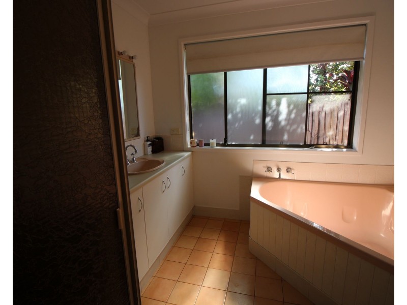 50 Adele Street, Alstonville NSW 2477